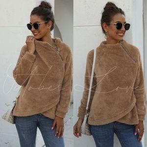 INCREDIBLY SOFT AND CUTE SWEATSHIRT